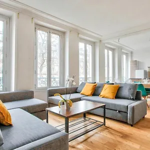 Appartement Quartier Le Marais 2 Free Netflix, Paris